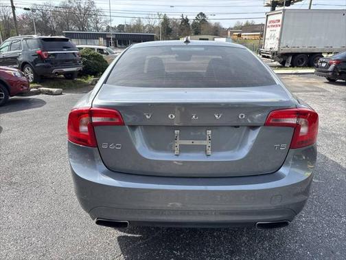 2016 Volvo S60 T5 Drive-E Premier