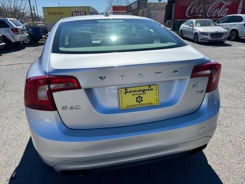 2014 Volvo S60 T5 Premier Plus