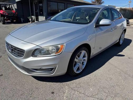 2014 Volvo S60 T5 Premier Plus