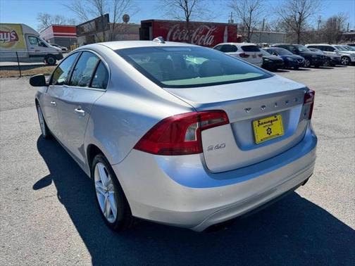 2014 Volvo S60 T5 Premier Plus
