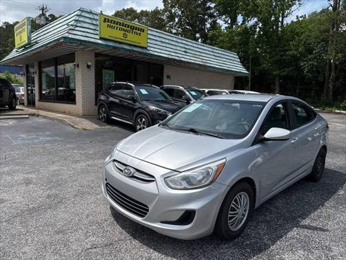 2017 Hyundai Accent SE
