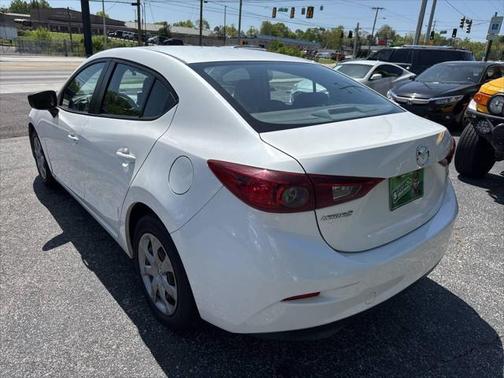 2016 Mazda Mazda3 i Sport