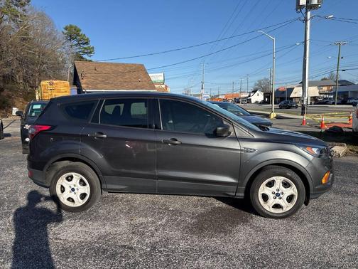 2017 Ford Escape S