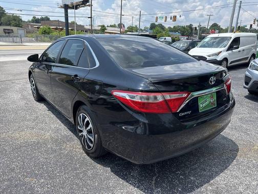 Black 2016 Toyota Camry LE