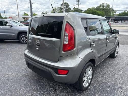 2013 Kia Soul +