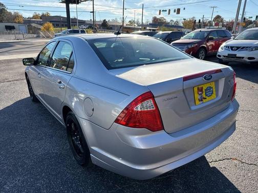 2011 Ford Fusion SE