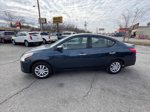 2017 Nissan Versa 1.6 SV