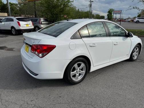 2015 Chevrolet Cruze 1LT