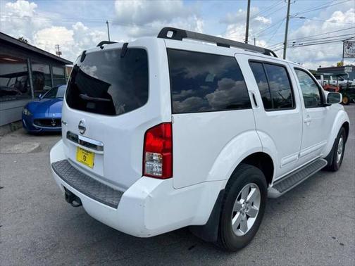 2012 Nissan Pathfinder SV