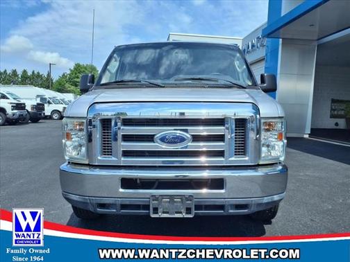 2012 Ford E350 Super Duty XL