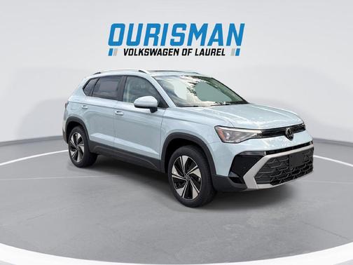 Gray 2027 Volkswagen Taos SE