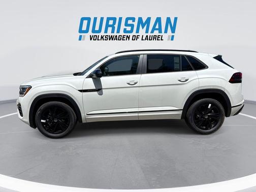 White Pearl 2026 Volkswagen Atlas Cross Sport 2.0T SEL