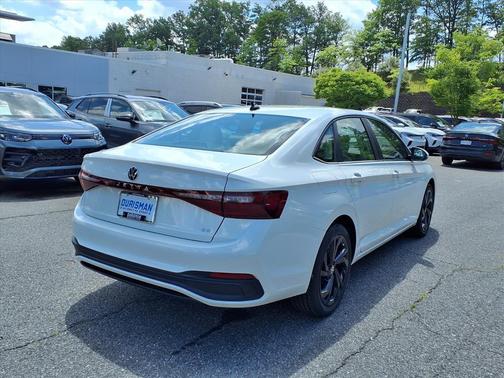 2026 Volkswagen Jetta 1.4T SE