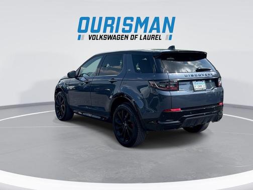 Varesine Blue Metallic 2025 Land Rover Discovery Sport Dynamic SE