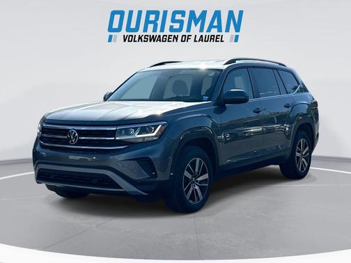 Platinum Gray Metallic 2023 Volkswagen Atlas 2.0T SE
