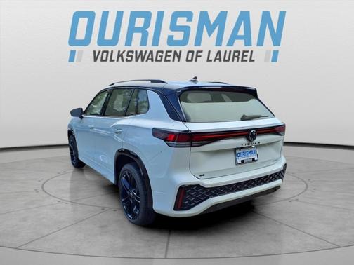 2026 Volkswagen Tiguan 2.0T SE R-Line Black 4MOTION