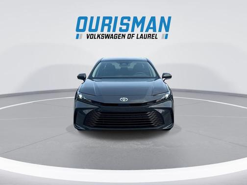 Underground 2025 Toyota Camry LE