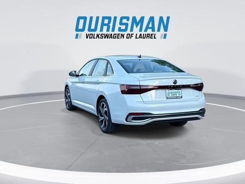 White Pearl 2026 Volkswagen Jetta 1.4T SEL