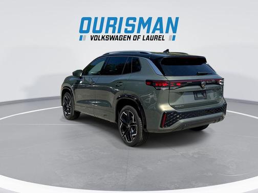 Avocado Green w/Deep Black Roof 2026 Volkswagen Tiguan 2.0T SEL R-Line 4MOTION
