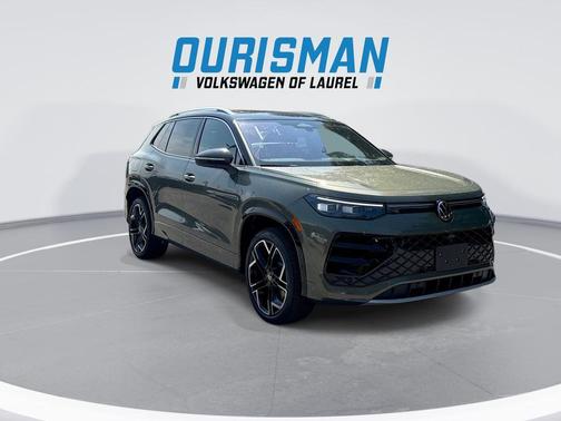 Avocado Green w/Deep Black Roof 2026 Volkswagen Tiguan 2.0T SEL R-Line 4MOTION