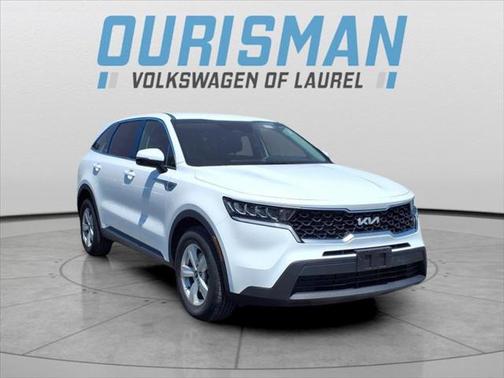 2022 Kia Sorento LX