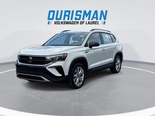 Pure White 2023 Volkswagen Taos 1.5T S