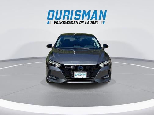 Gun Metallic/Super Black 2023 Nissan Sentra SR