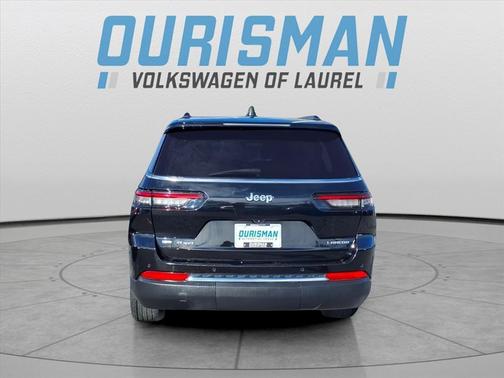 2022 Jeep Grand Cherokee L Laredo