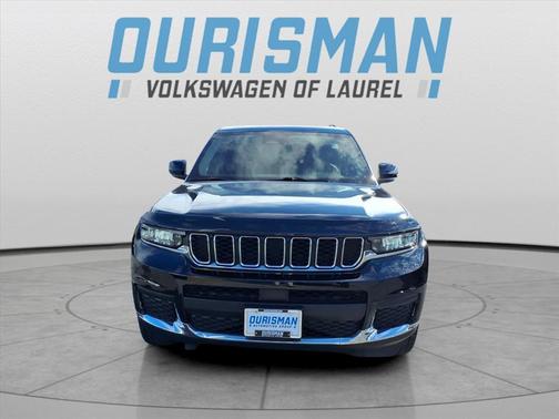 2022 Jeep Grand Cherokee L Laredo