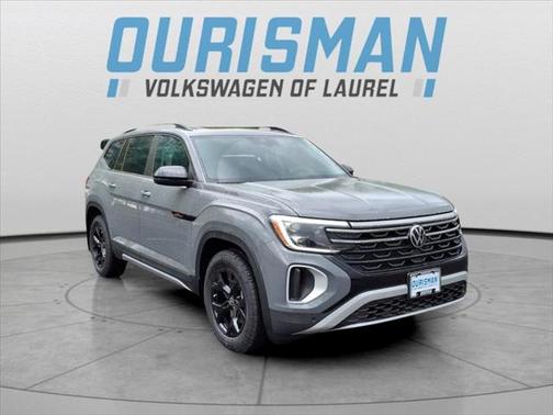 2025 Volkswagen Atlas 2.0T SE
