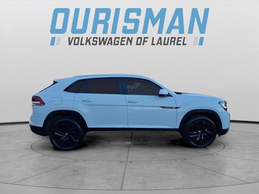 2023 Volkswagen Atlas Cross Sport 2.0T SE w/Technology 4MOTION