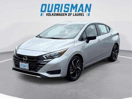 Brilliant Silver Metallic 2025 Nissan Versa 1.6 S