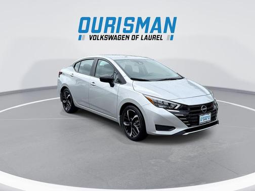Brilliant Silver Metallic 2025 Nissan Versa 1.6 S