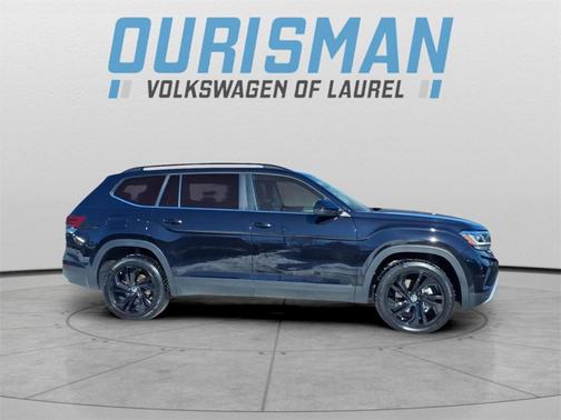 2022 Volkswagen Atlas 3.6L SE w/Technology