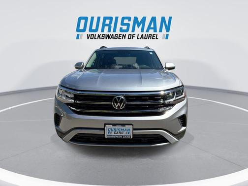 Pyrite Silver Metallic 2022 Volkswagen Atlas 2.0T SE w/Technology