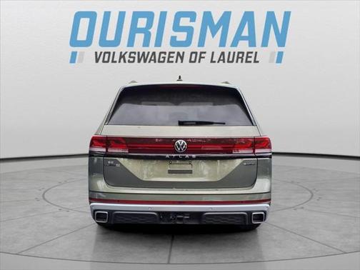 2025 Volkswagen Atlas 2.0T SE