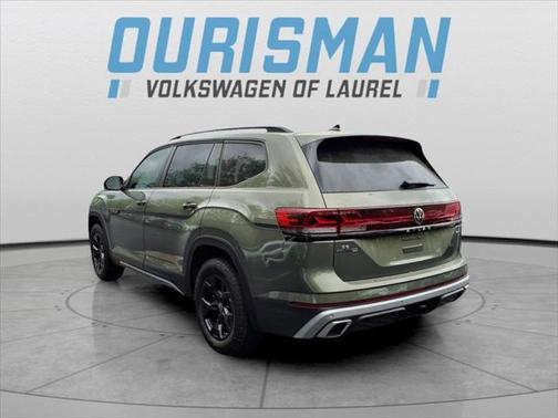 2025 Volkswagen Atlas 2.0T SE