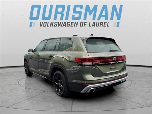 2025 Volkswagen Atlas 2.0T SE