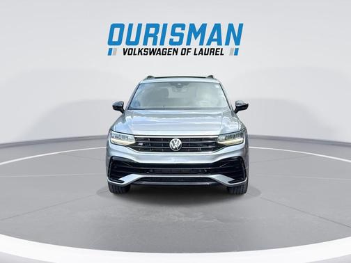 Silver Metallic 2023 Volkswagen Tiguan 2.0T SE R-Line Black