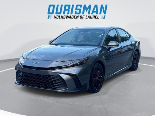 Heavy Metal 2025 Toyota Camry SE
