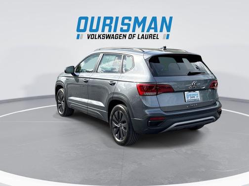 Platinum Gray Metallic 2022 Volkswagen Taos 1.5T S