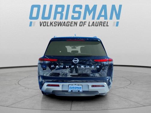 2024 Nissan Pathfinder SL 4WD
