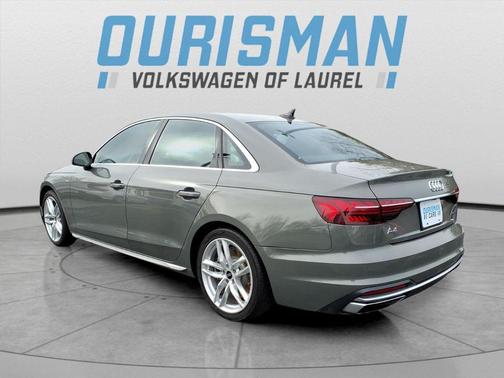 2023 Audi A4 45 S line Premium Plus