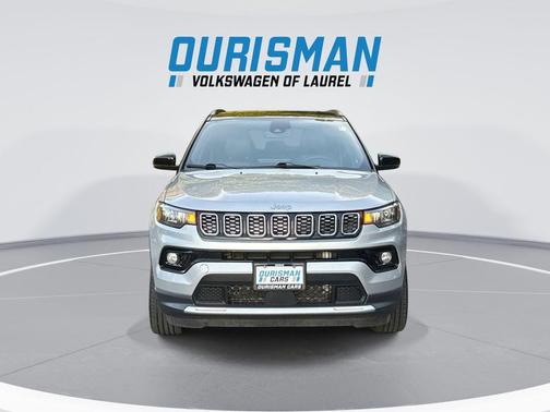 Silver Zynith Metallic Clearcoat 2024 Jeep Compass Limited