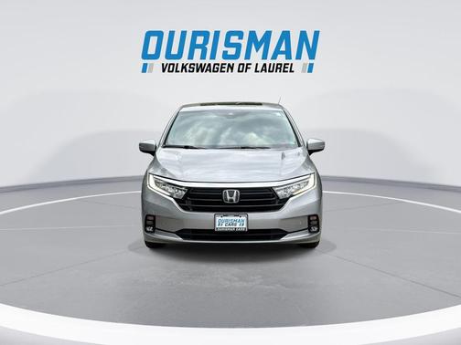 Lunar Silver Metallic 2023 Honda Odyssey Elite