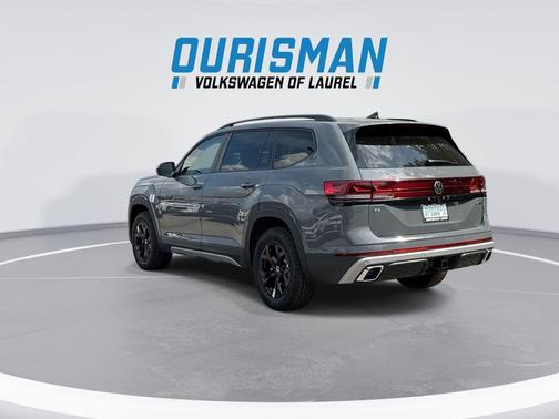 pure gray 2026 Volkswagen Atlas Peak Edition