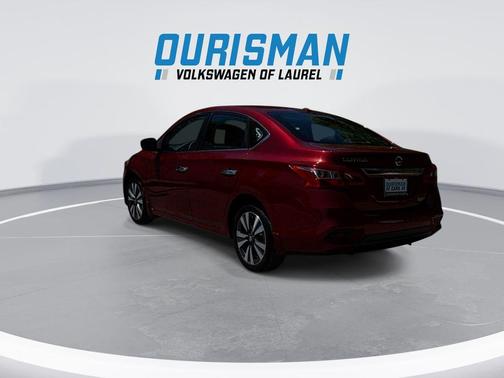 Scarlet Ember Tintcoat 2019 Nissan Sentra SV