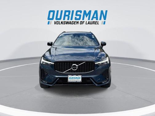 Denim Blue Metallic 2024 Volvo XC60 B5 Ultimate Dark Theme