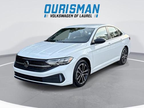 Pure White 2023 Volkswagen Jetta 1.5T Sport