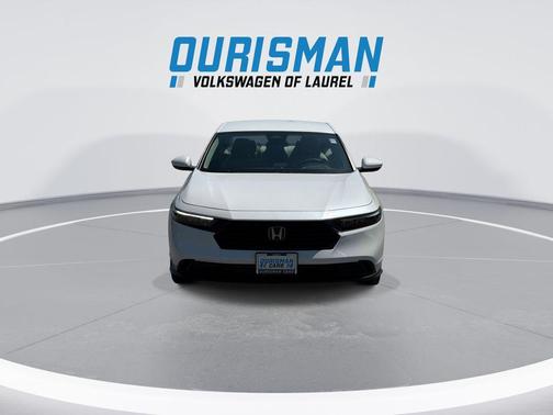 Platinum White Pearl 2023 Honda Accord LX 1.5T